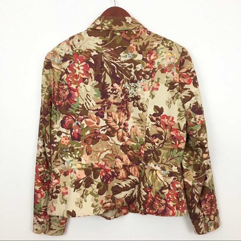 👋🏻2/$20 Coldwater Creek Floral Button Down Jack - Picture 2 of 5